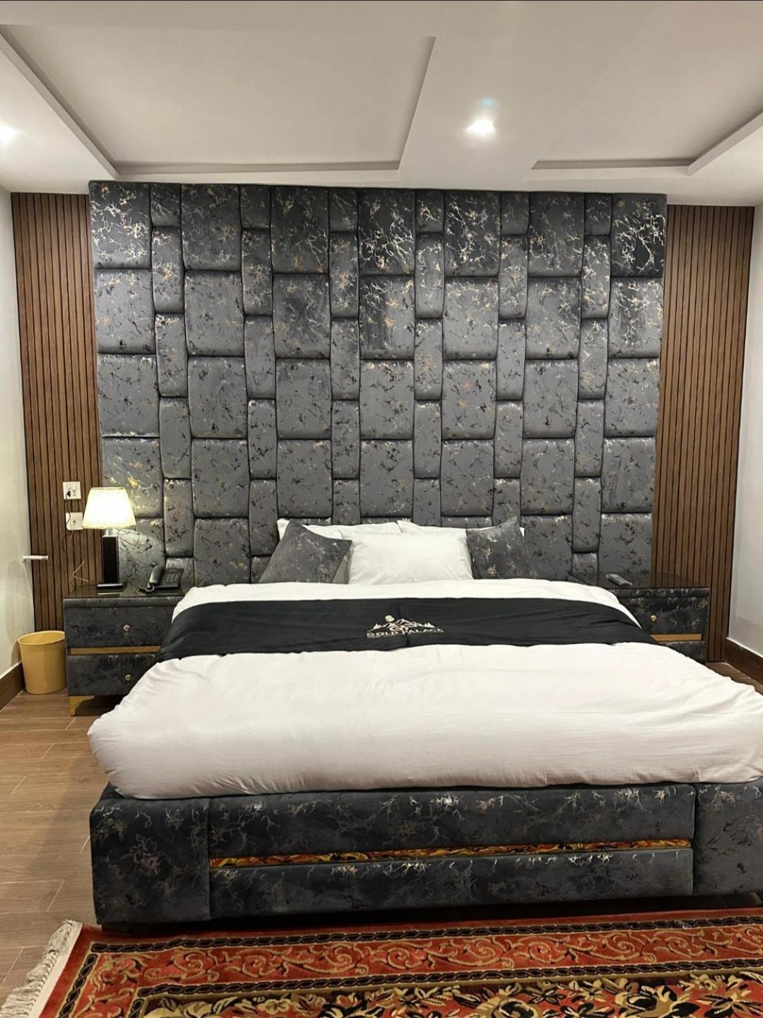 Karandukai Gold Palace Hotel & Food Lounge מראה חיצוני תמונה