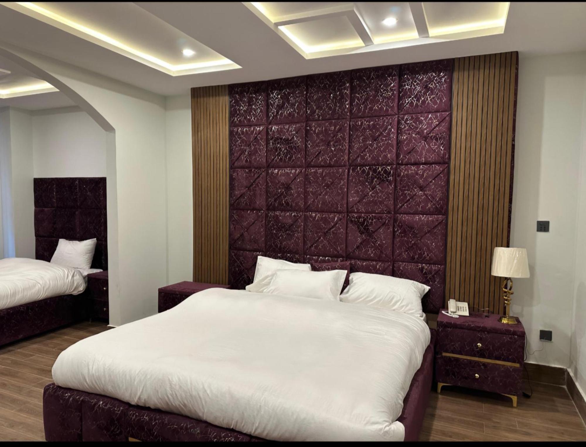 Karandukai Gold Palace Hotel & Food Lounge מראה חיצוני תמונה